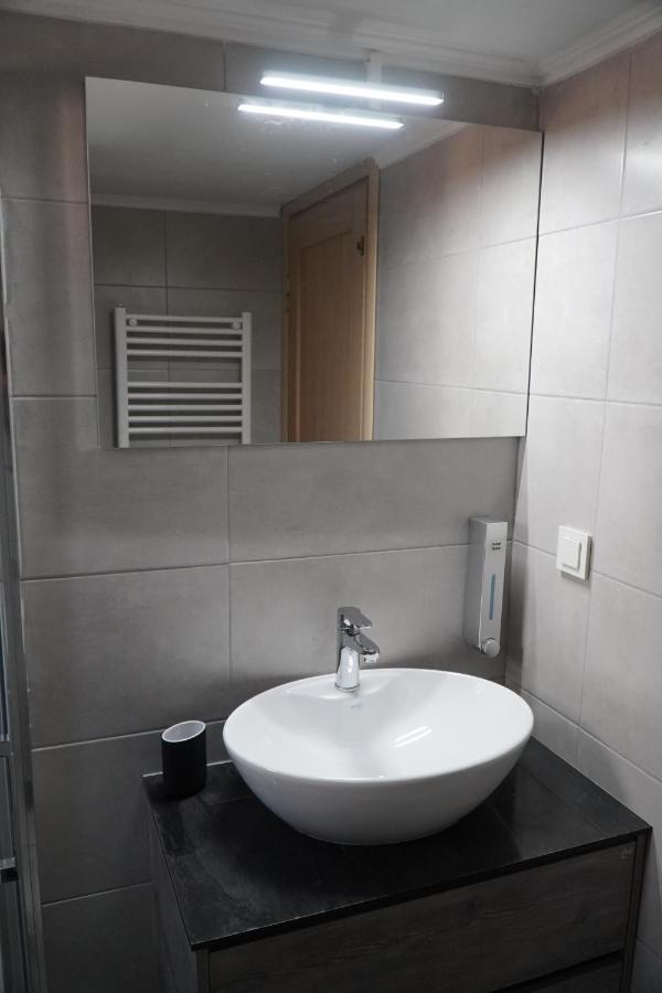 Modern Apartment In Οld Τown Soluň Exteriér fotografie